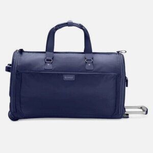 NWT RARE Biaggi Curve - 2 in 1 Wheeled Carry On Garment Bag Luggage